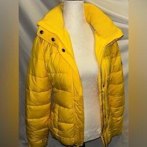 Abercrombie & Fitch Bright Yellow Puffer Jacket Small Nwt $180